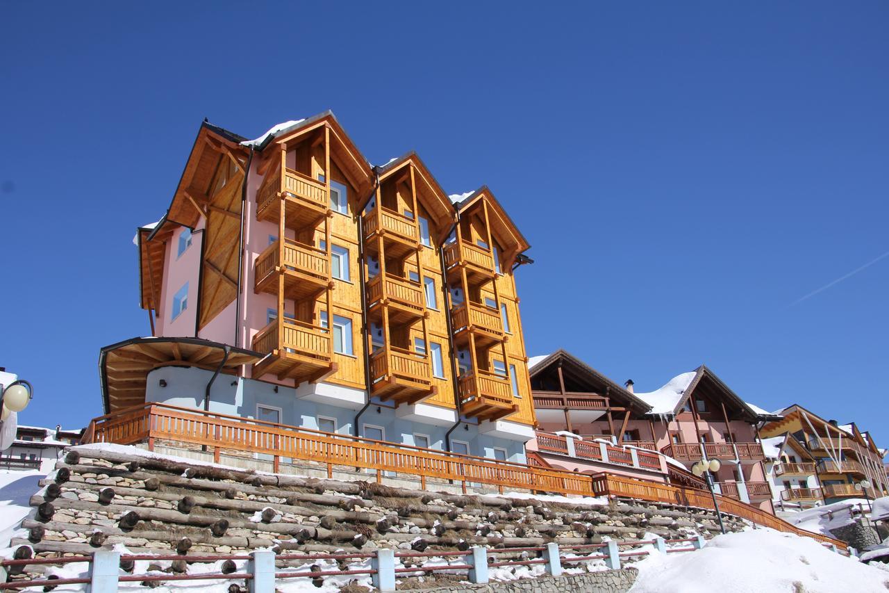 Hotel Residence Dahu Passo del Tonale Esterno foto